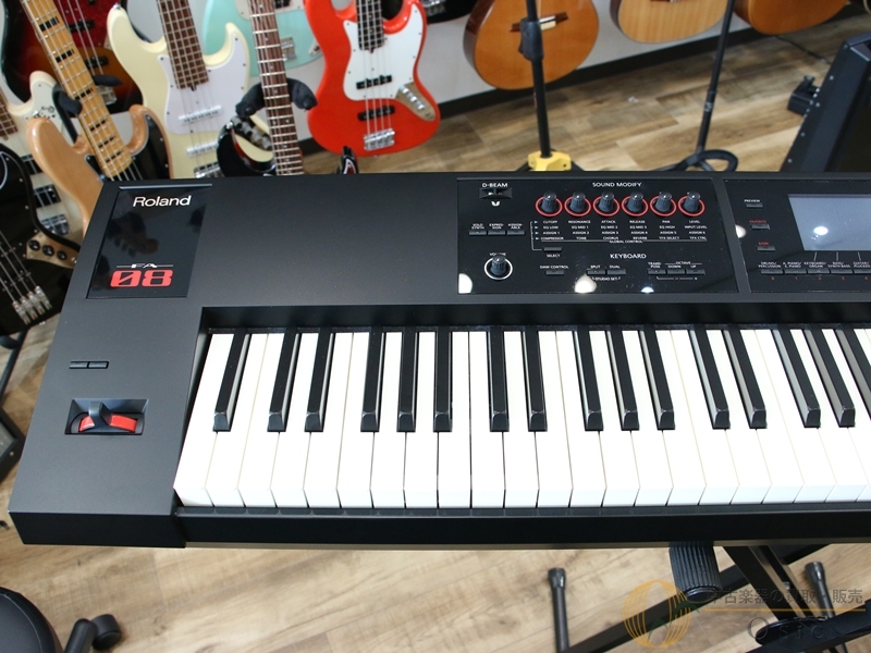 Roland FA-08 [SMW09]【神戸店在庫】（中古/送料無料）【楽器検索