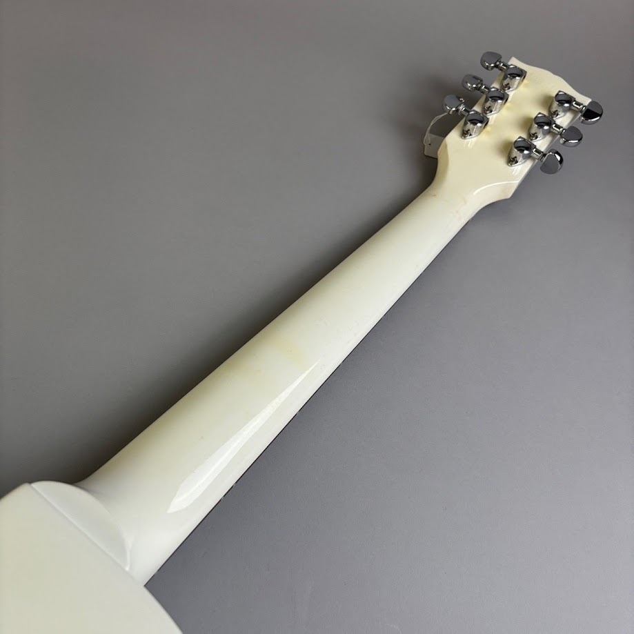 Gibson Les Paul Studio Limited Edition Alpine White 2017（中古