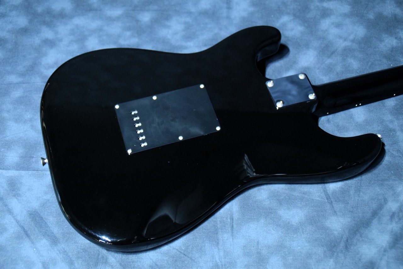 Fender Japan ST62-ALLBK（中古）【楽器検索デジマート】