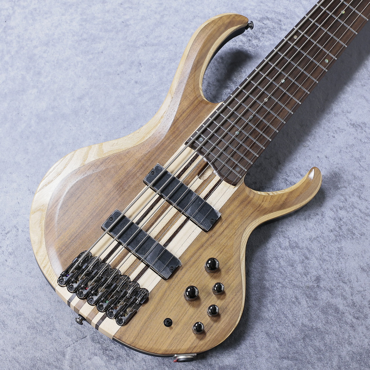 Ibanez BTB 747 ７弦　エレキベース ギグバッグ付き Ibanez BTB 747 7弦 エレキベース ギグバッグ付き Amazon.com: Ibanez