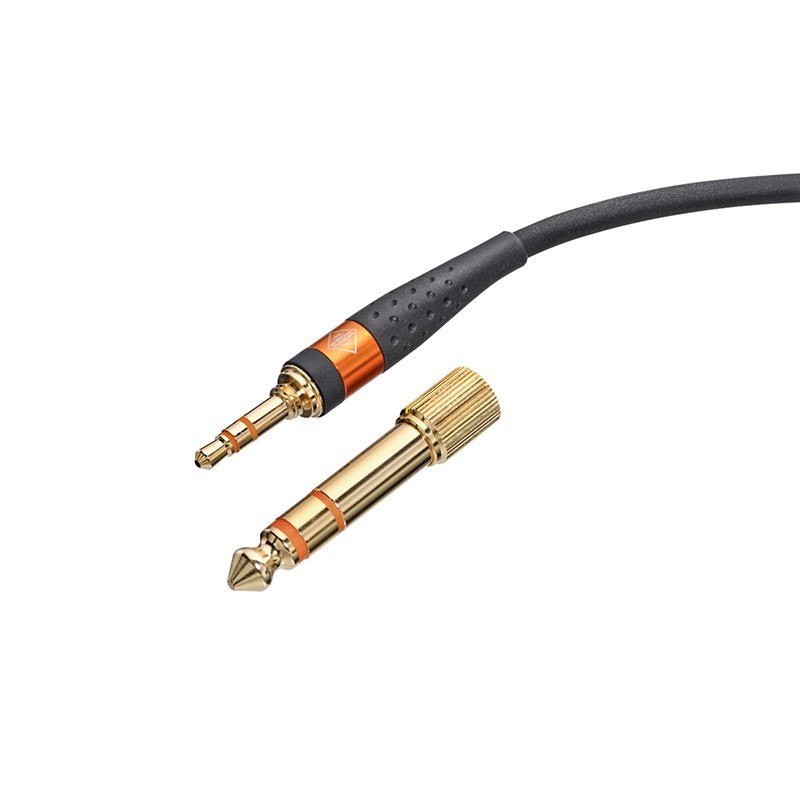 ノイマン　Neumann NDH 20 クローズドヘッドフォン Amazon.com: Neumann NDH20 Closed-Back Studio Headphone
