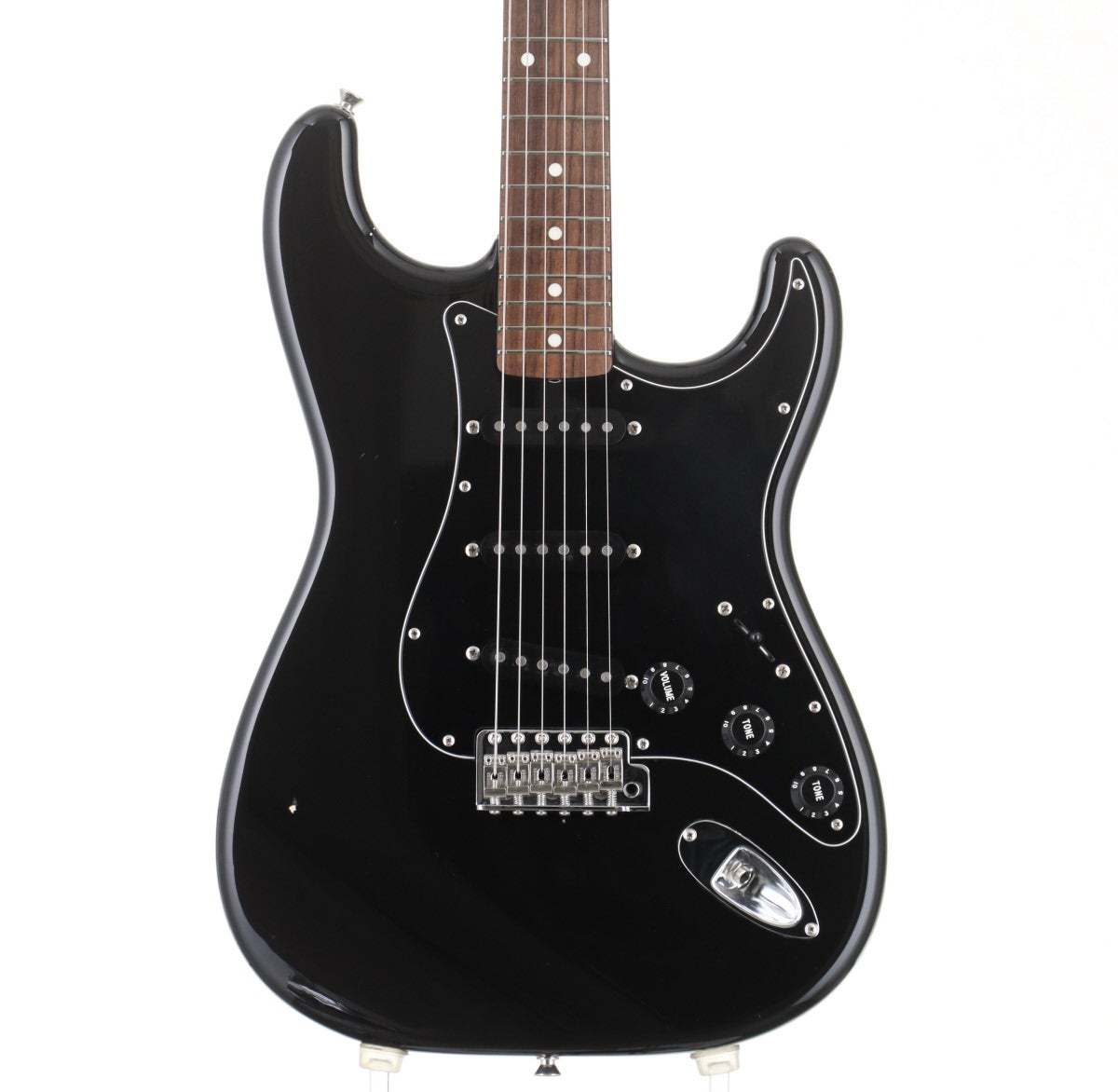 Fender Japan ST62-ALLBK All Black 2013年製【3.33kg】【S/N