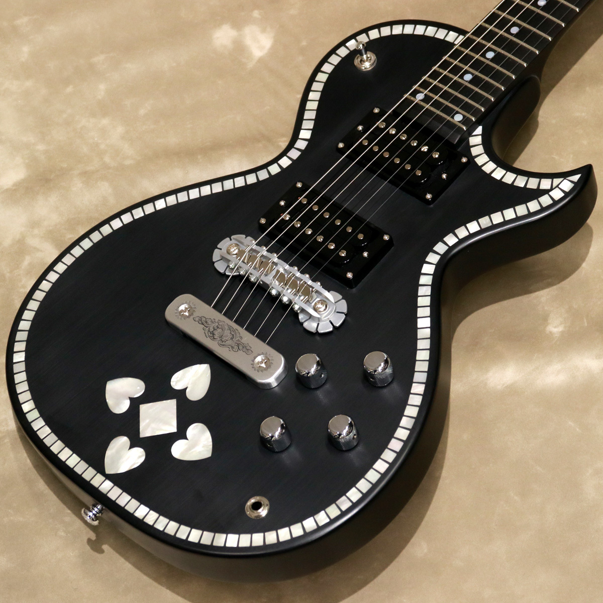 Zemaitis IFG-AC-24 Heart, Black（新品/送料無料）【楽器検索デジマート】