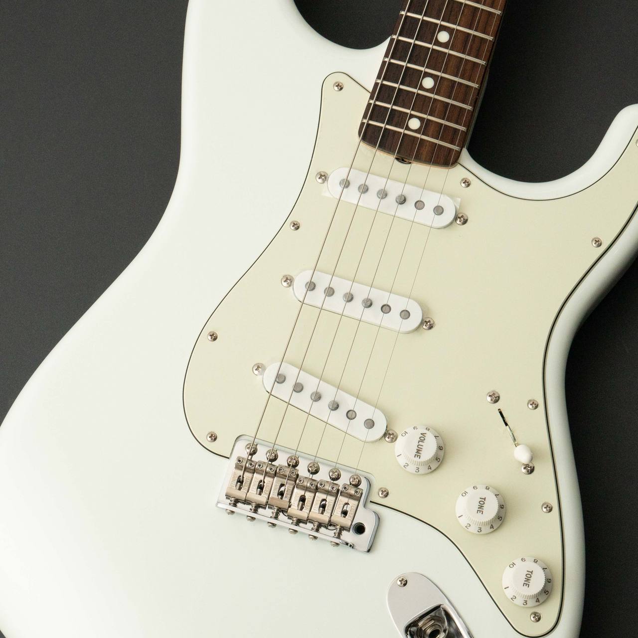 FENADES エルキギター Fender FSR Made in Japan Traditional 60s Stratocaster