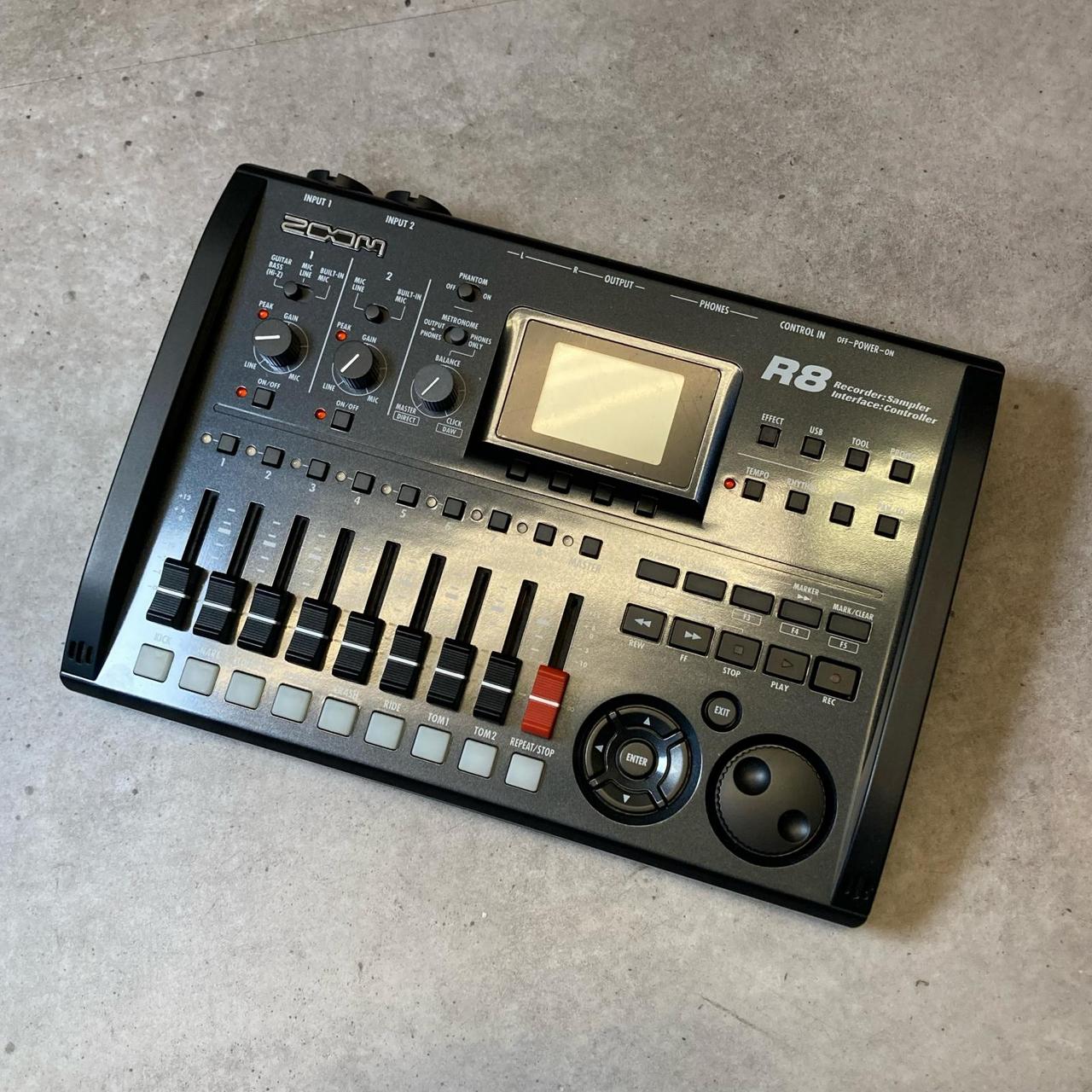 y*i様 ZOOM R8 Amazon | ZOOM ズーム マルチトラックレコーダー 2トラック同時録音 8