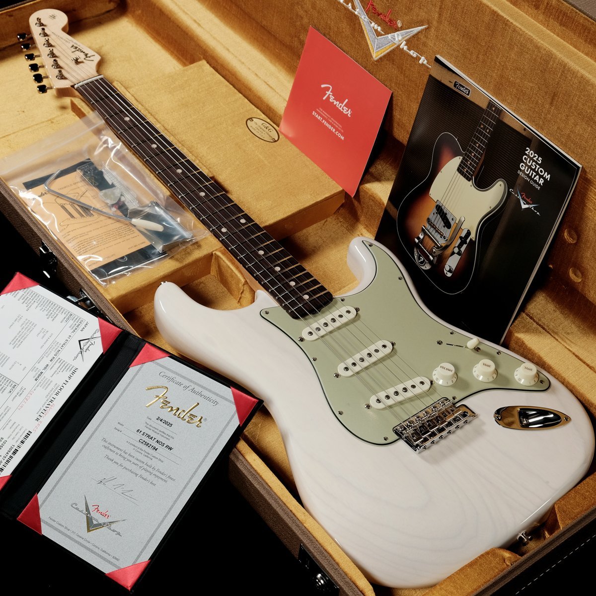 Fender Custom Shop Master Built 1961 Stratocaster NOS White Blonde