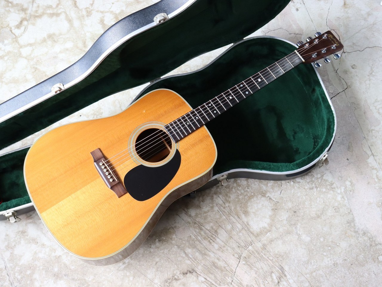 ヴィンテージ Martin D-28 (1997年製) 純正ギグバッグ付き Martin D-28 1997年製（中古/送料無料）【楽器検索デジマート】