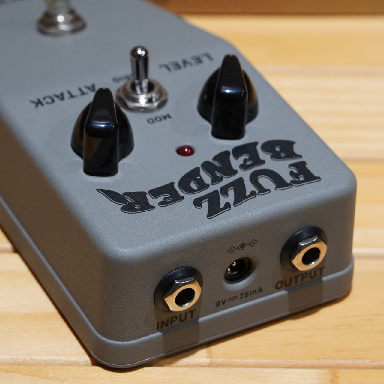 BEHRINGER Fuzz Bender（中古）【楽器検索デジマート】
