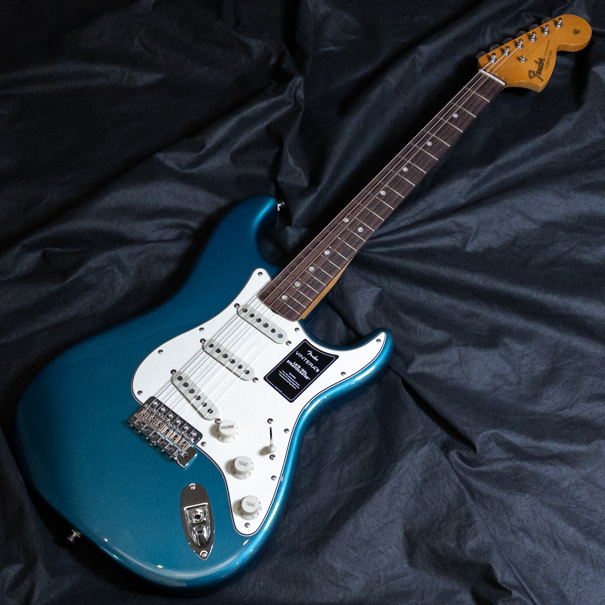 Fender Vintera III Late '60s Stratocaster RW OCT (Ocean Turquoise