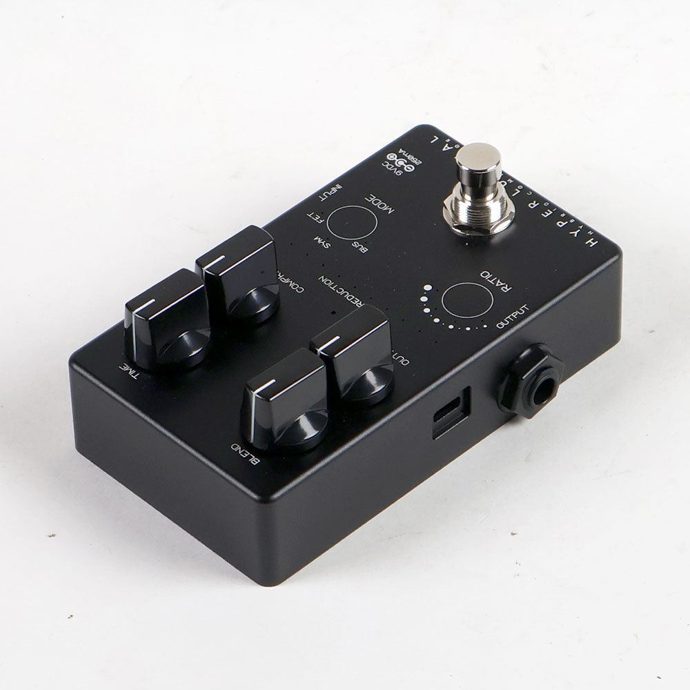 【限定品】Darkglass Hyper Luminal BLACK Darkglass Electronics HYPER LUMINAL BLACK 【限定カラー】（新品