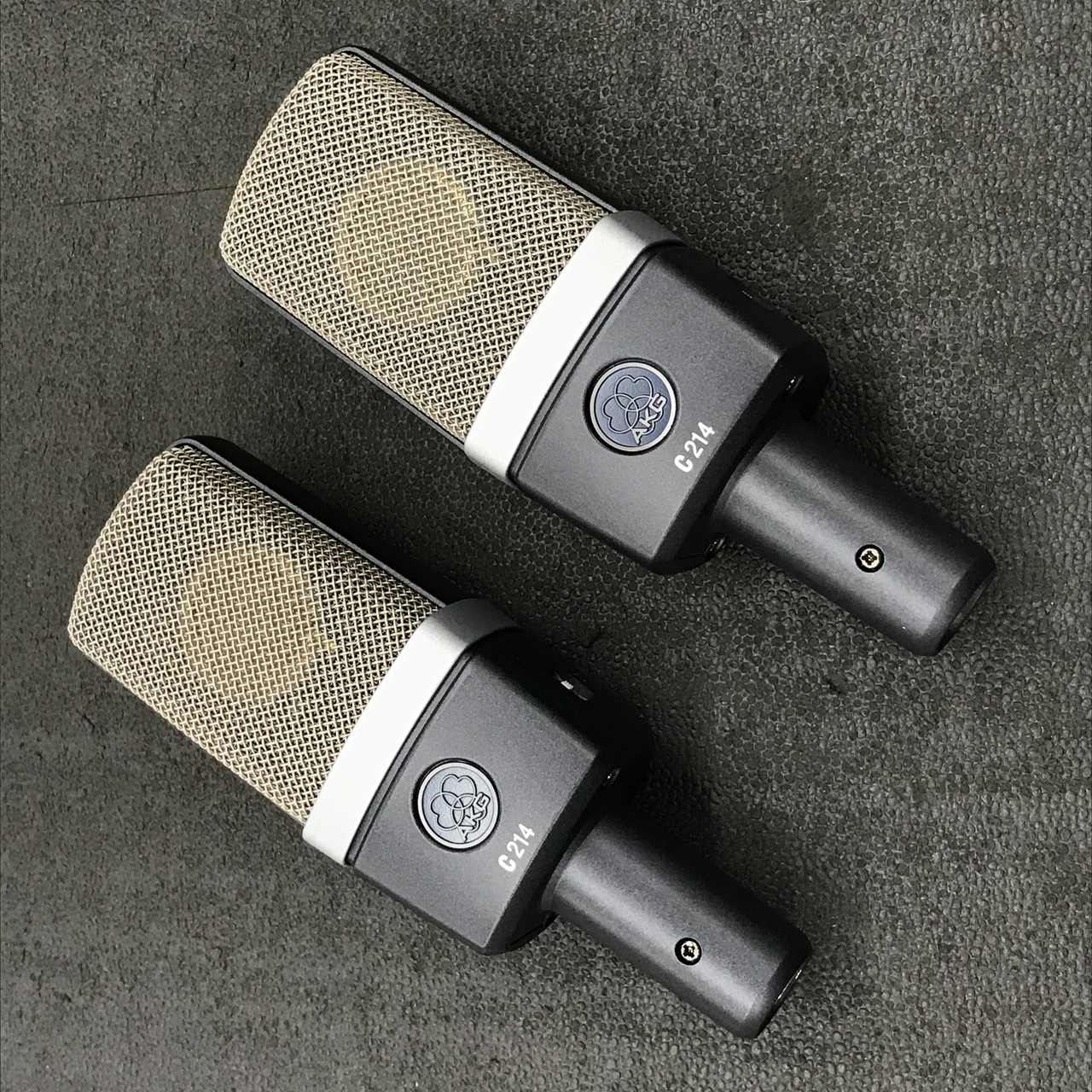 配信機器・PA機器・レコーディング機器 AKG C214 AKG C214-Y4(4年保証)(国内正規品)(アーカーゲー) ｜イケベ楽器店
