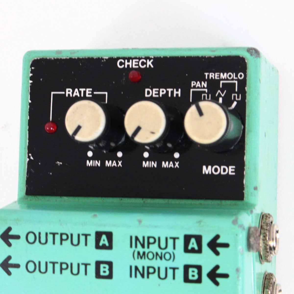 ギター BOSS Tremolo/Pan PN-2 Boss PN-2 Tremolo/Pan Pedal | Used at The Music Emporium