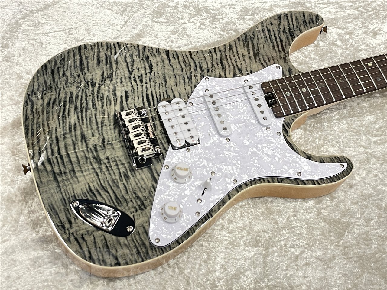 Aria Pro II 714-AE200【Black Diamond】（新品/送料無料