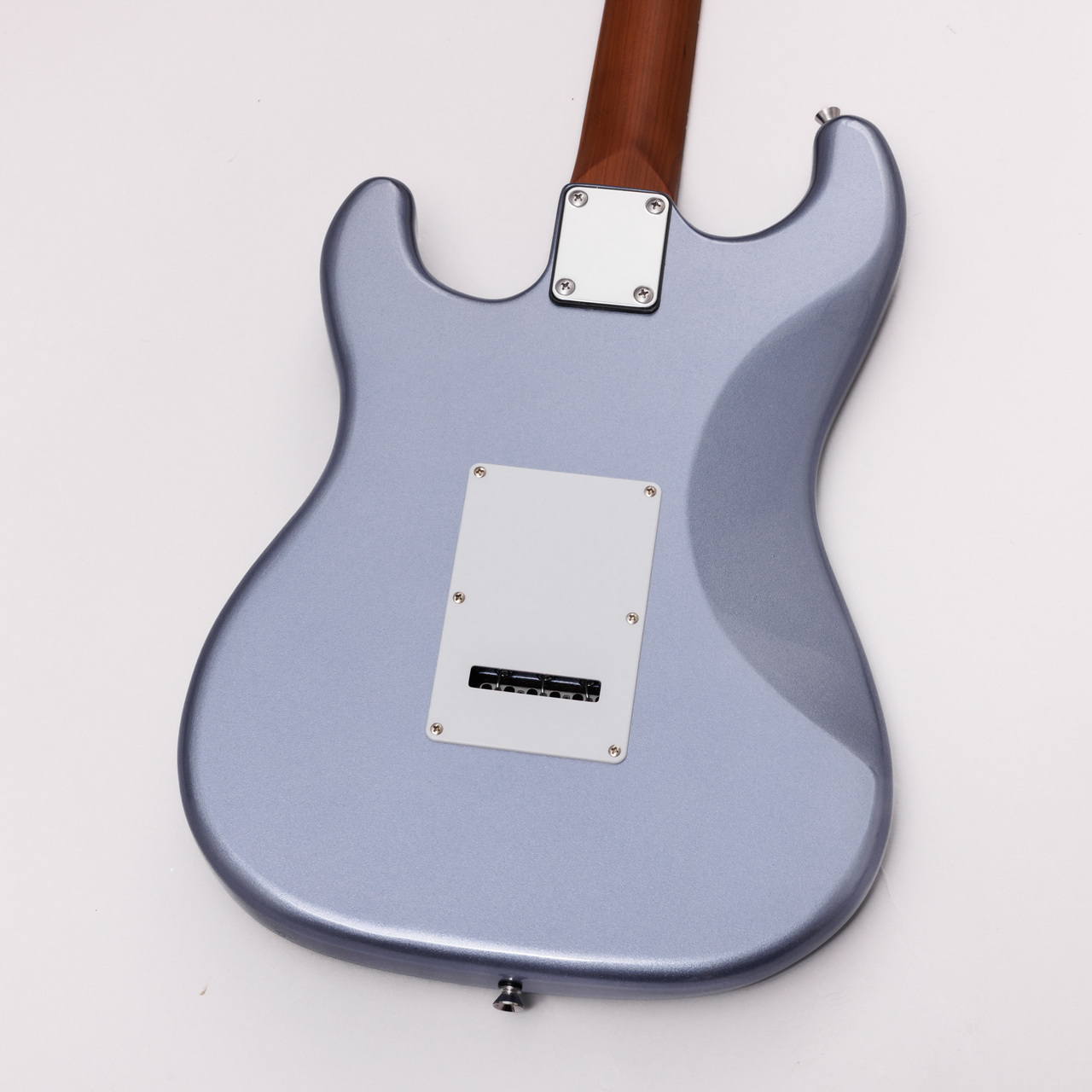 BUSKER'S BST-Standard PKW ストラトキャスタータイプ ローステッド