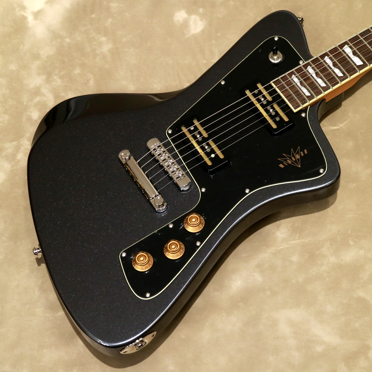 Baum Guitars Wingman Dark Moon ハードケース付き Baum Guitars Wingman Dark Moon ハードケース付き Wingman Dark