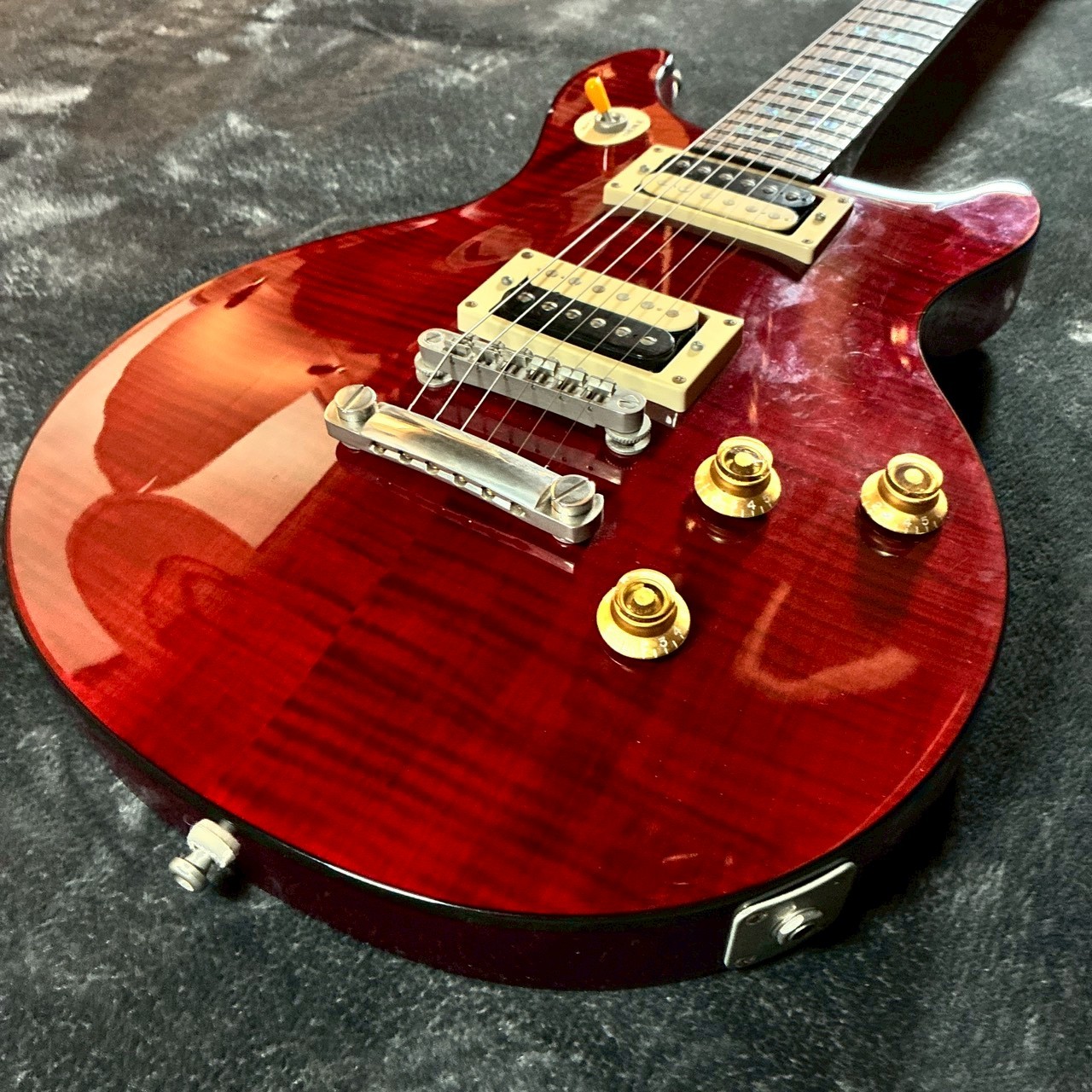 Epiphone Tak Matsumoto DC Standard Plus Top Cherry ハードケース