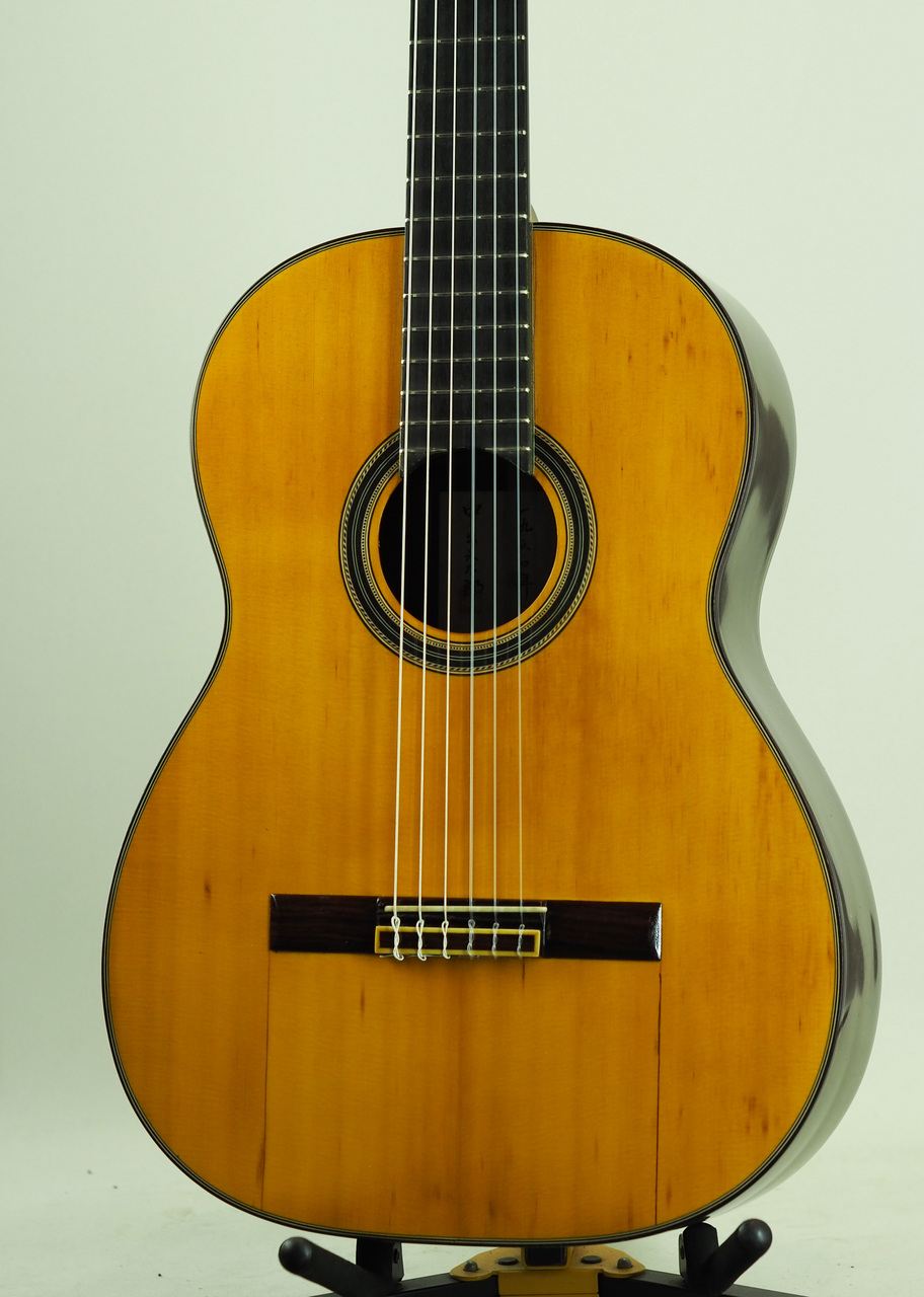 中出六太郎 1960年製クラシックギター 為書きあり(管理番号4943)（中古