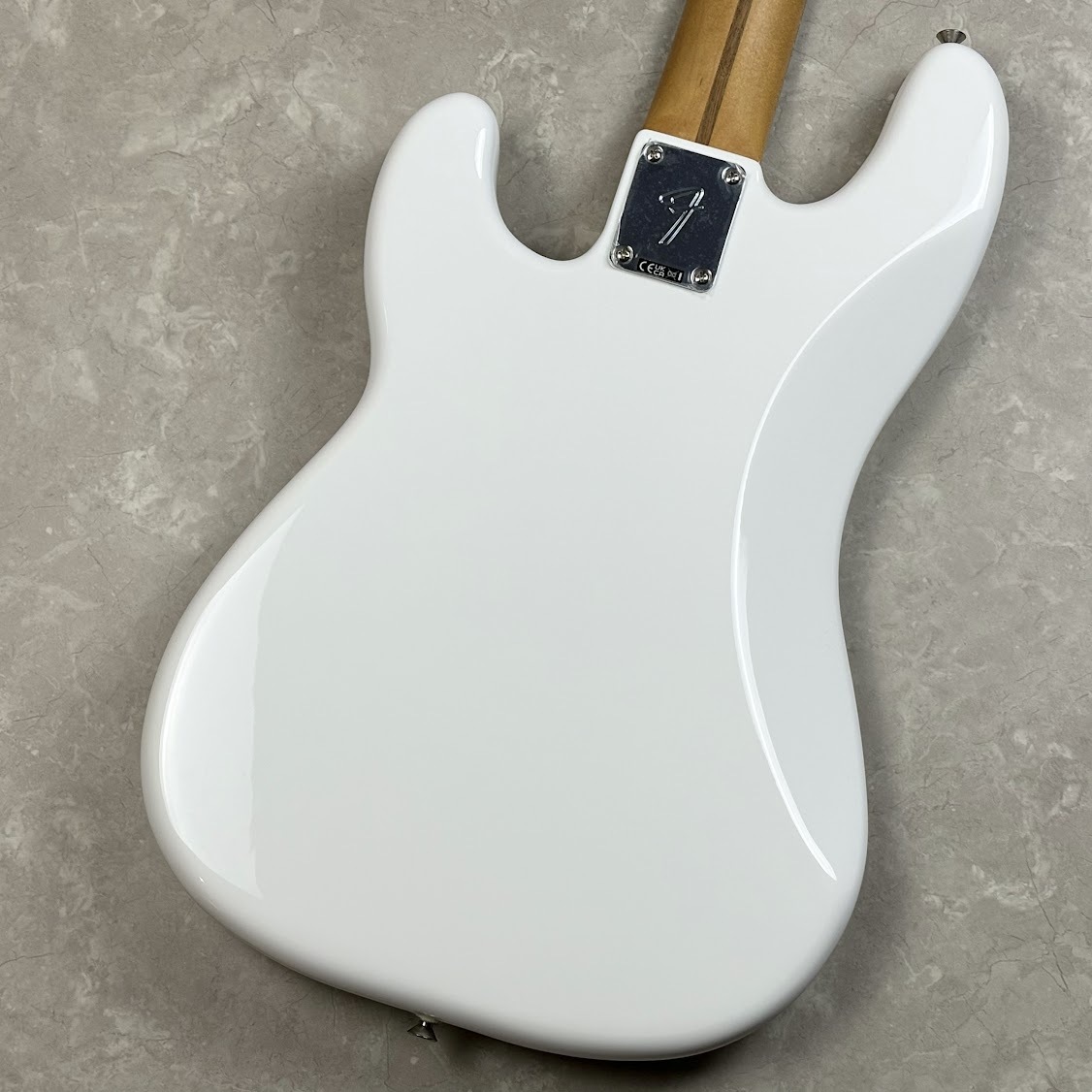 美品 BUSKER'S エレキベース ホワイト プレベタイプ ケース付 Fender Player II Precision Bass Polar White エレキベース