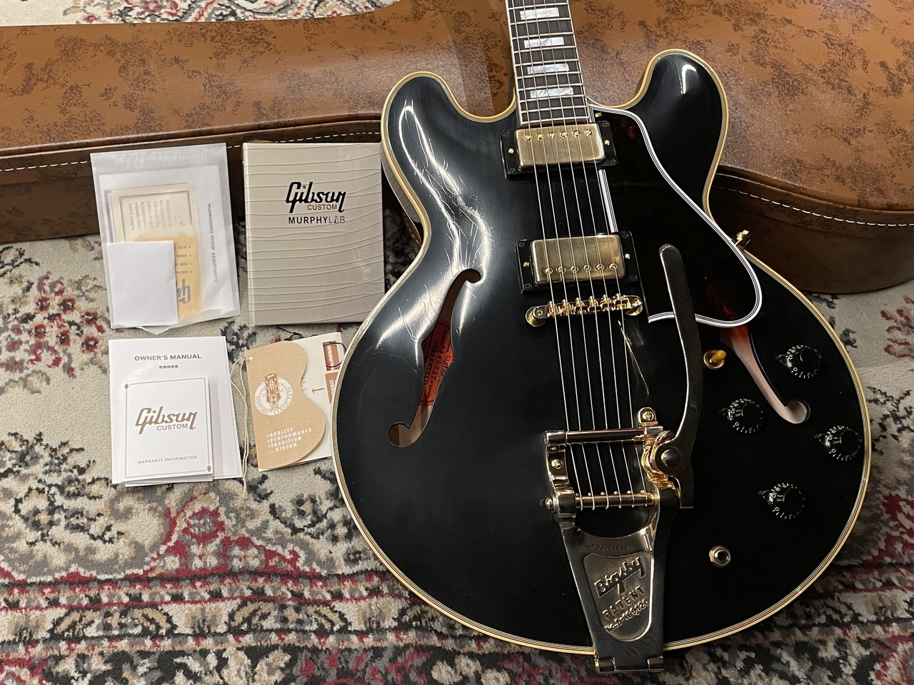 Gibson CustomShop ES-355 Bigsby ハードケース付き Gibson Custom Shop ES-355 w/Bigsby(Cherry)【2010年製】｜島村
