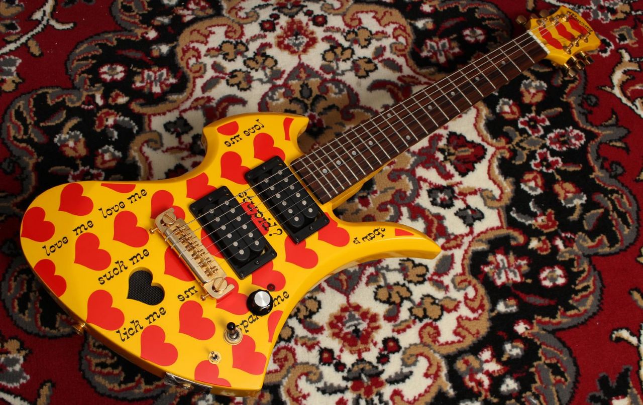 FERNANDES YH-Jr. Yellow Heart スピーカー内蔵のhideモデル！（中古