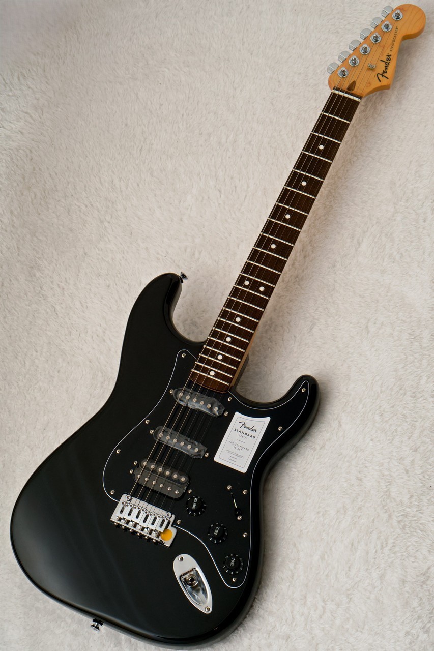 限定値下げ　Fender standard stratcaster SSH Fender STANDARD STRATOCASTER HSS BLK 【初心者・入門者オススメ