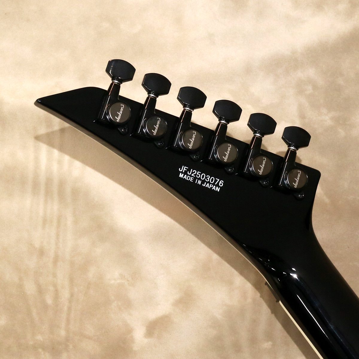 Jackson MJ Series Soloist SL2, Gloss Black（新品/送料無料）【楽器