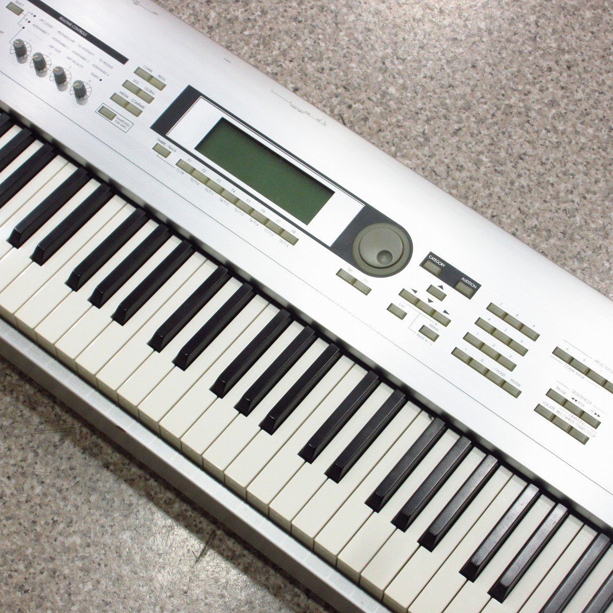 KORG TRITON Le 88Keys-ver.1.5.0-