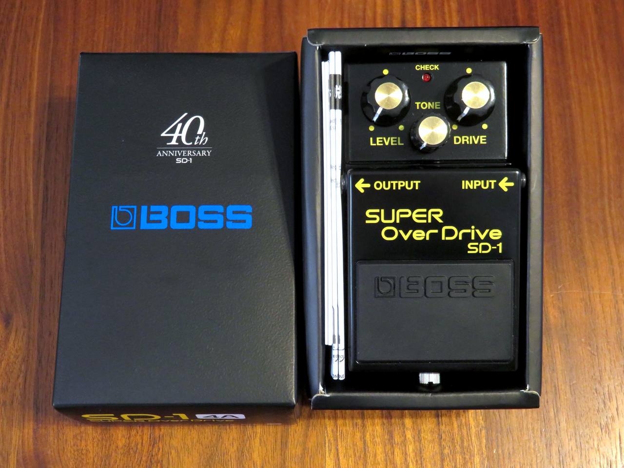 BOSS SD-1-4A / ボス【 美品 / 40周年記念 / 特別仕様! / 限定オーバー