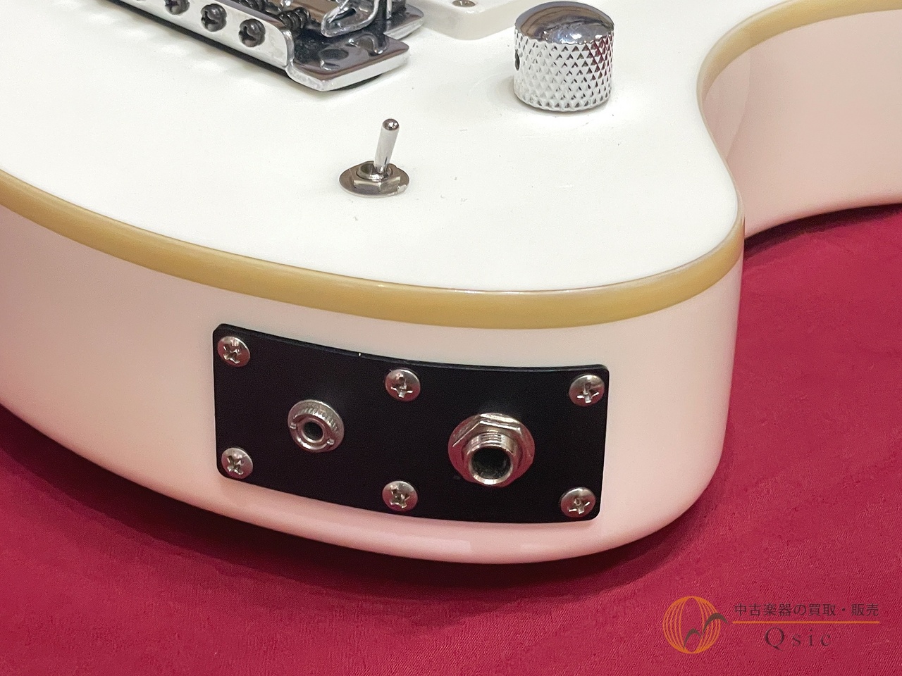 サイケなZO-3芸達者　クリーンもディストーションもスピーカーから音出しOK サイケなZO-3芸達者 クリーンもディストーションもスピーカーから音