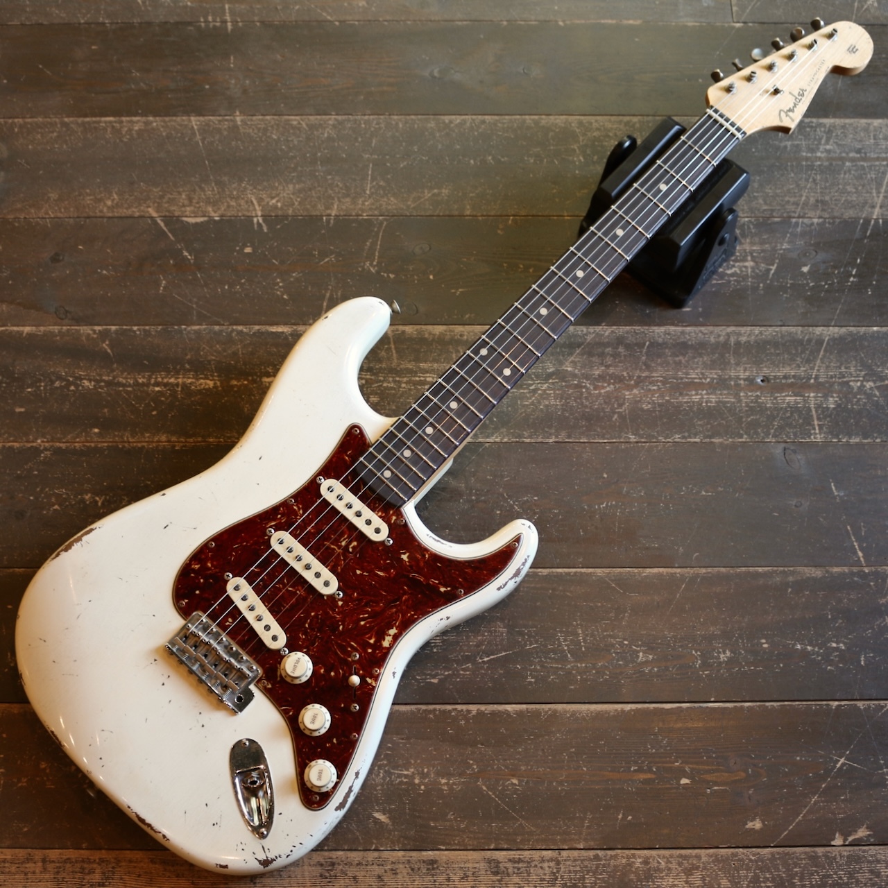 Fender Custom Shop 60S Stratocaster Relic Aged Olympic White