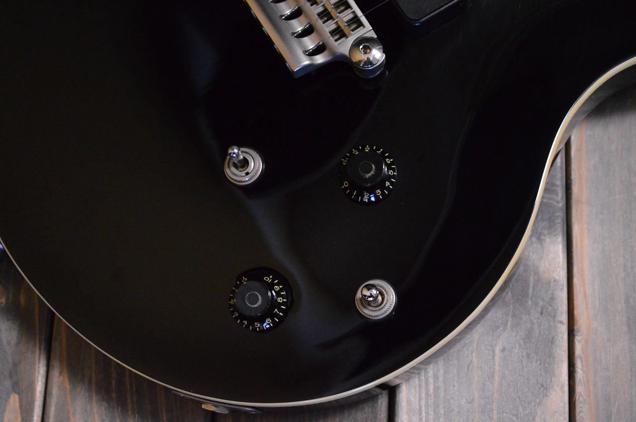 VOX SDC-33 エレキギター ブラック ギターケース付き VOX SDC 33【中古商品】（中古/送料無料）【楽器検索デジマート】