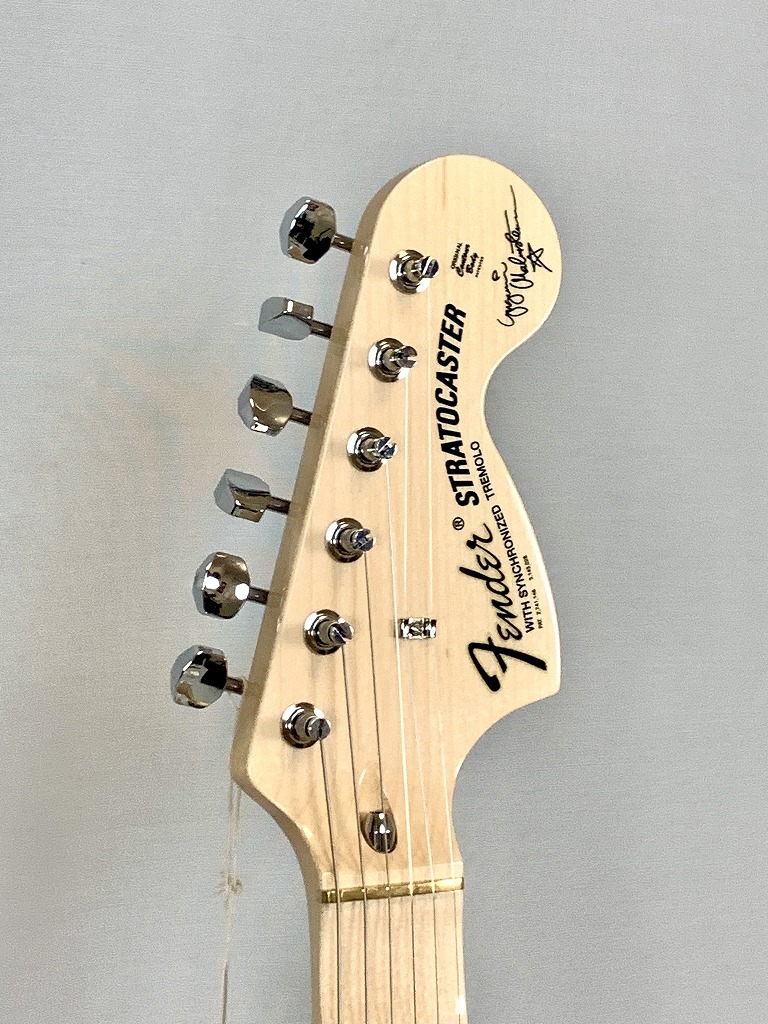 Fender Yngwie Malmsteen Strat™ Vintage White Maple Fingerboard