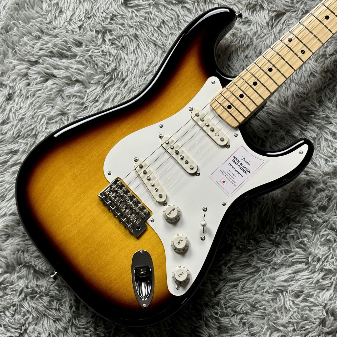 Fender Made in Japan Traditional 50s Stratocaster/2-Color Sunburst【実物画像】【3.19kg】