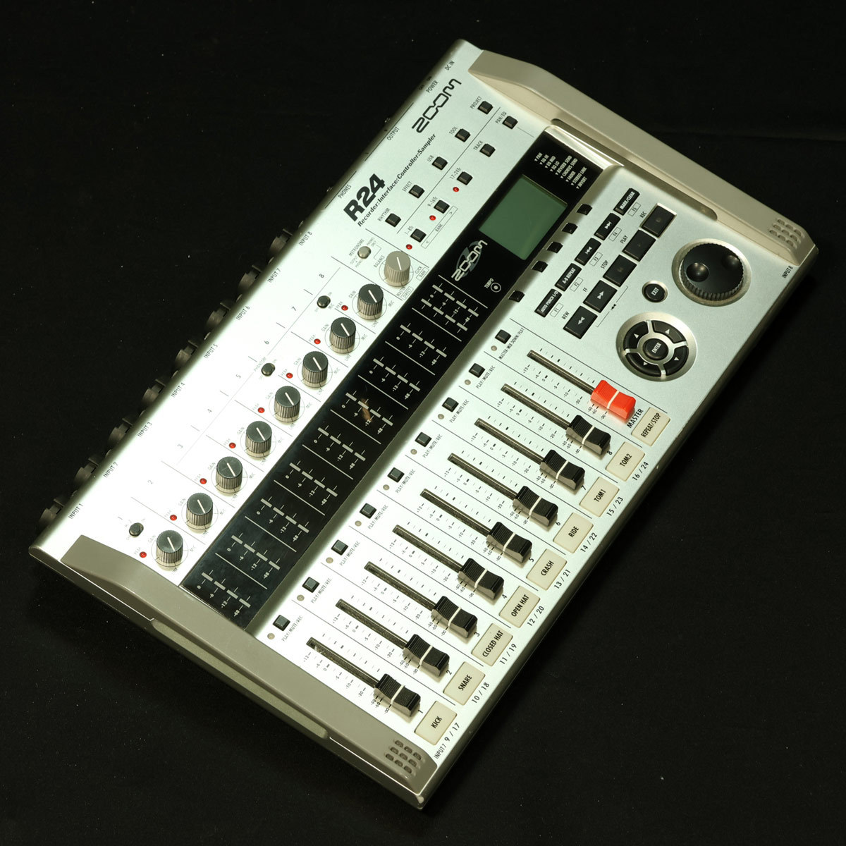 Zoom R24 レコーダー・インターフェース アダプターつき R24 Recorder : Interface : Controller : Sampler | ZOOM