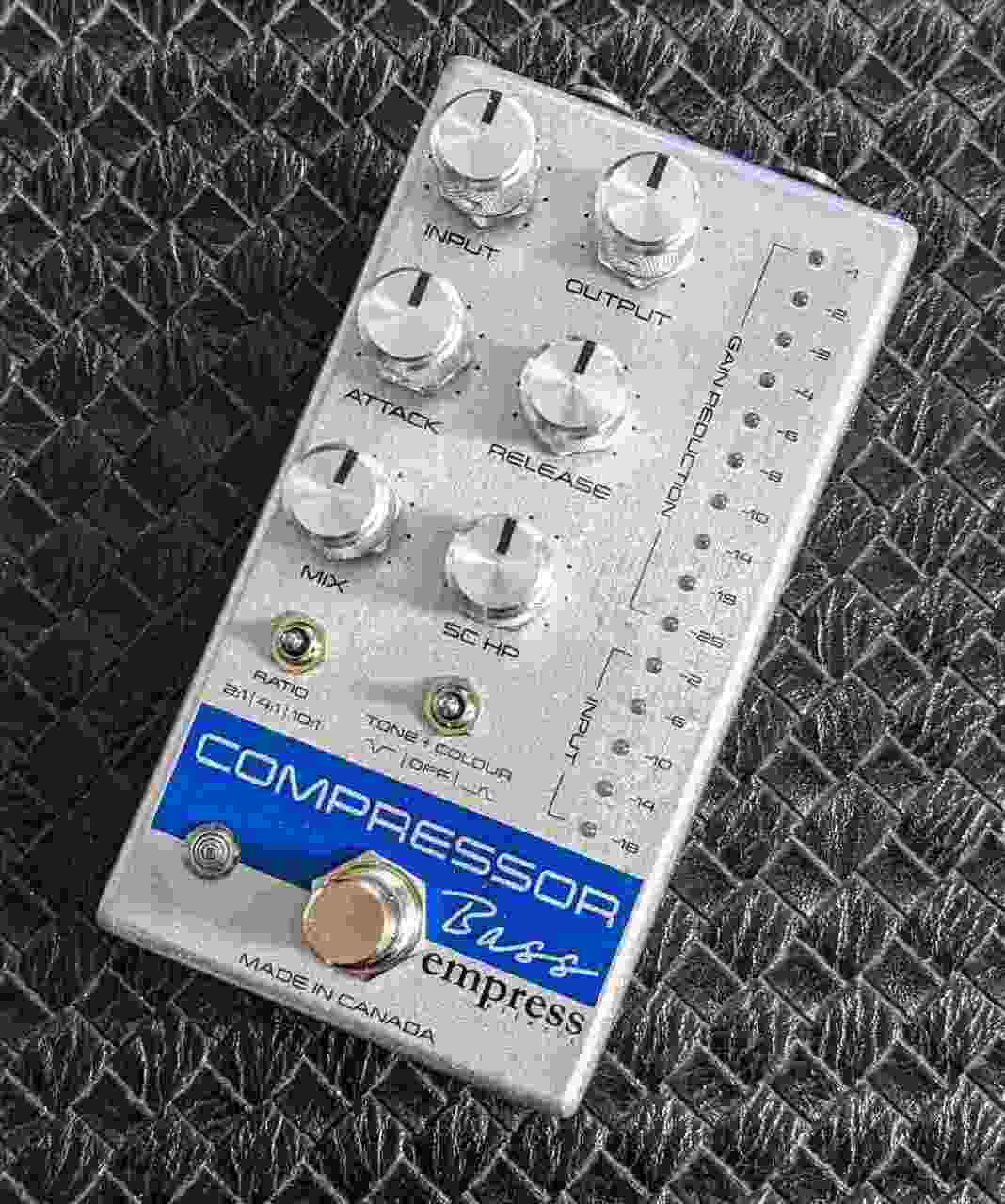 Pédale Compresseur Basse Silver Sparkle - Analogique - Réglages Attack/Release/Mix - Sidechain Filtre