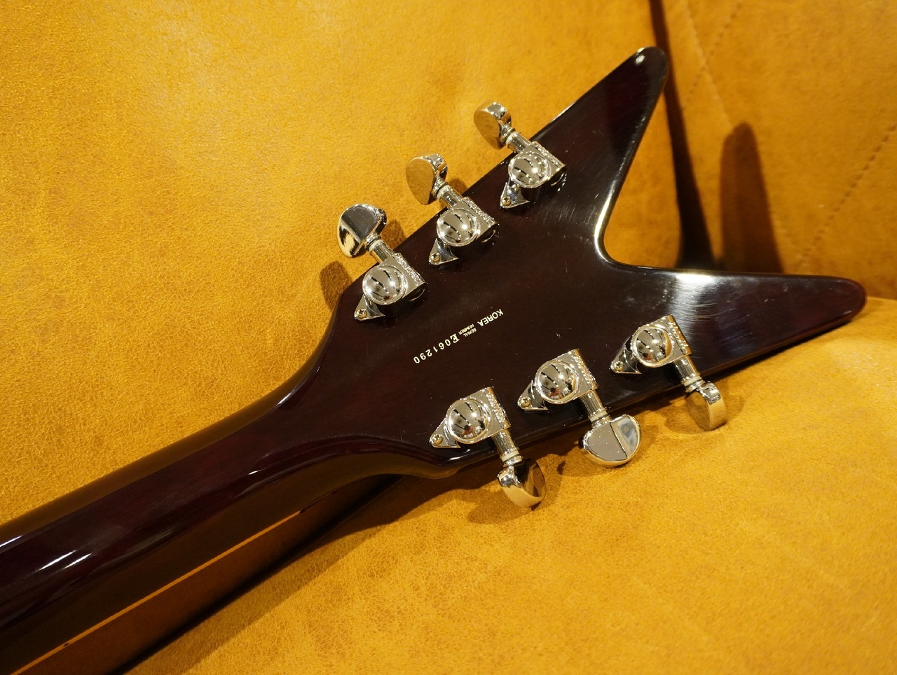 DUKE MLタイプ　Dimebag Darrel風 DUKE MLタイプ Dimebag Darrel風 - メルカリ