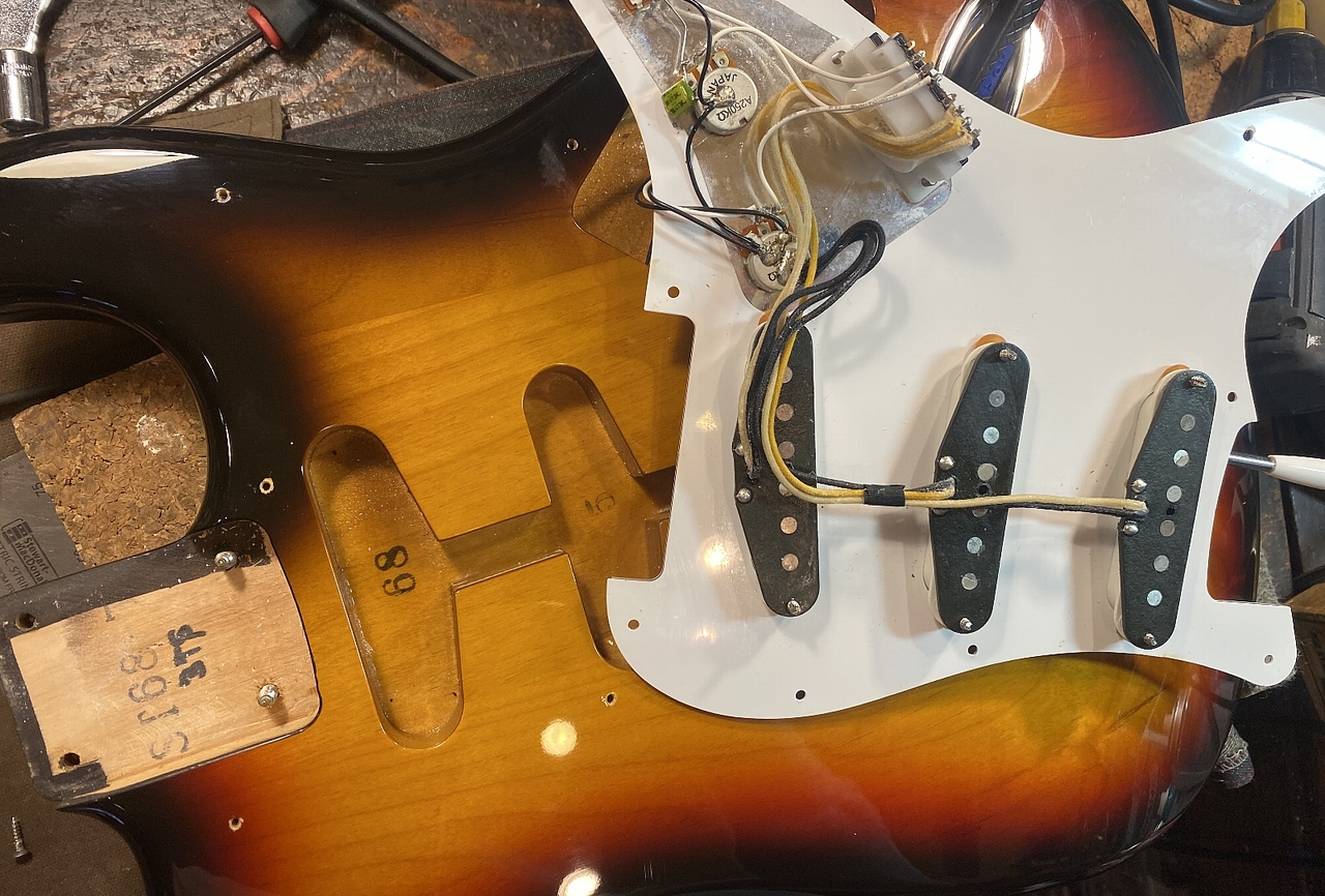 Fender Japan ST68-TX -3TS（中古）【楽器検索デジマート】