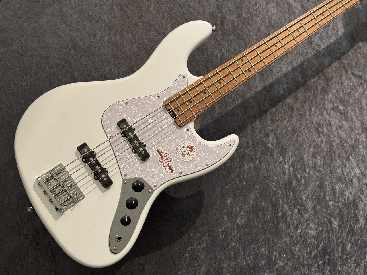 Bacchus WL4-STD/RSM -White Mat- #GI21909 【4.04kg】【クロサワ限定