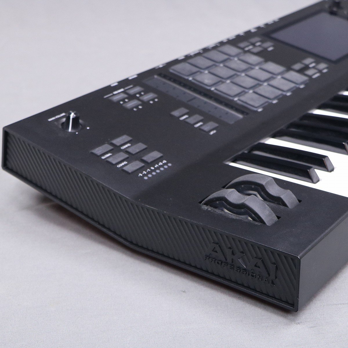 AKAI MPC KEY 61 【御茶ノ水本店】（中古/送料無料）【楽器検索
