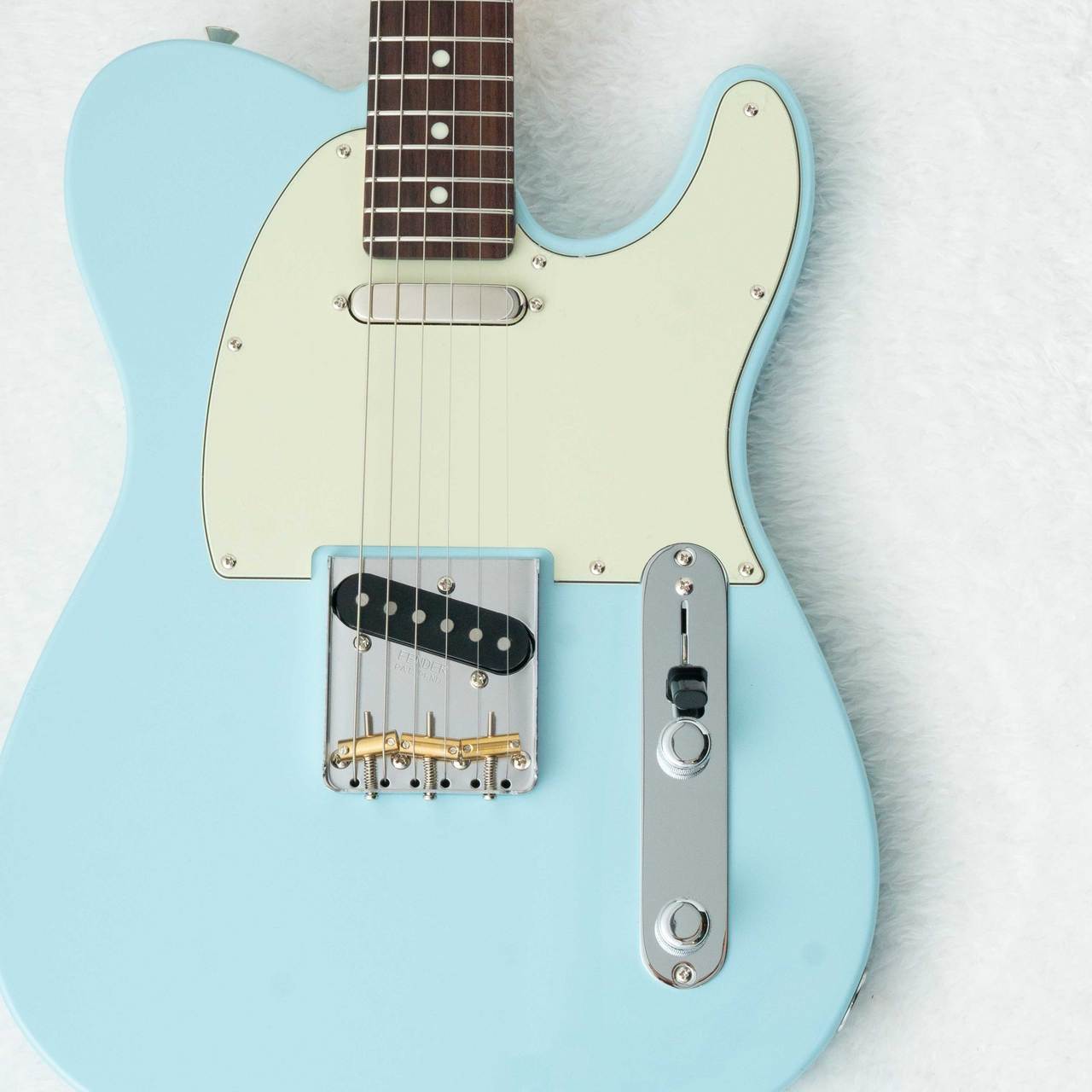 Fender FSR Made in Japan Hybrid II Telecaster Daphne Blue Matching