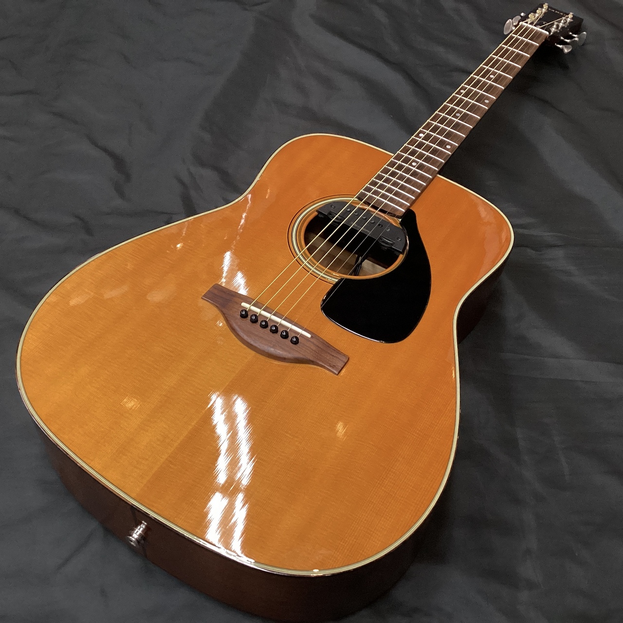 ヤマハ | FG180-50TH - アコースティックギター - 概要