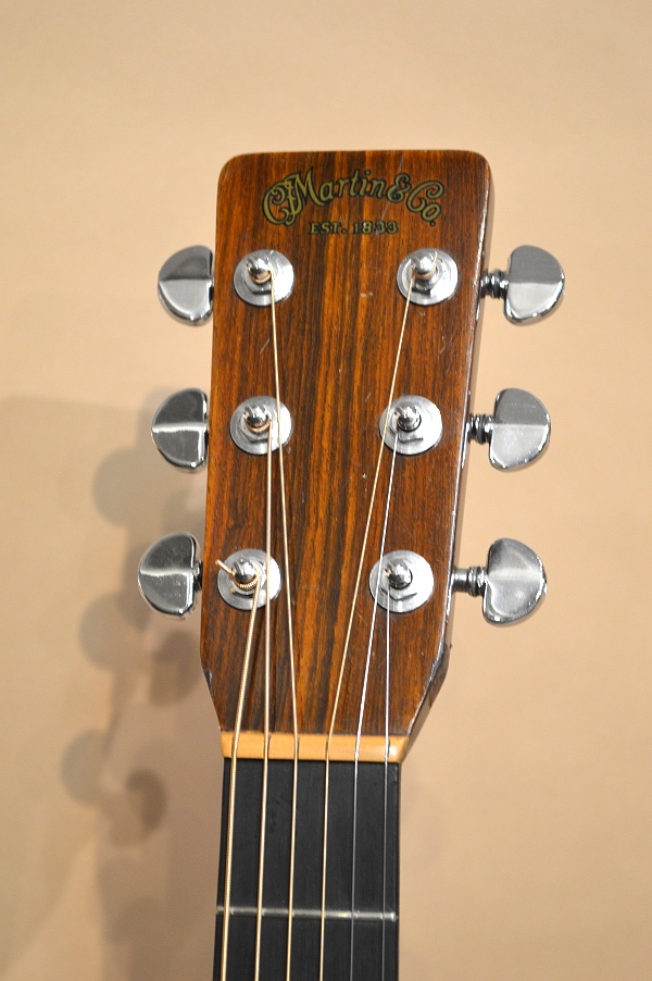 Martin D-28 1979年製(?)か1980年代製 Martin D-28 1979年製(ビンテージ/送料無料)【楽器検索