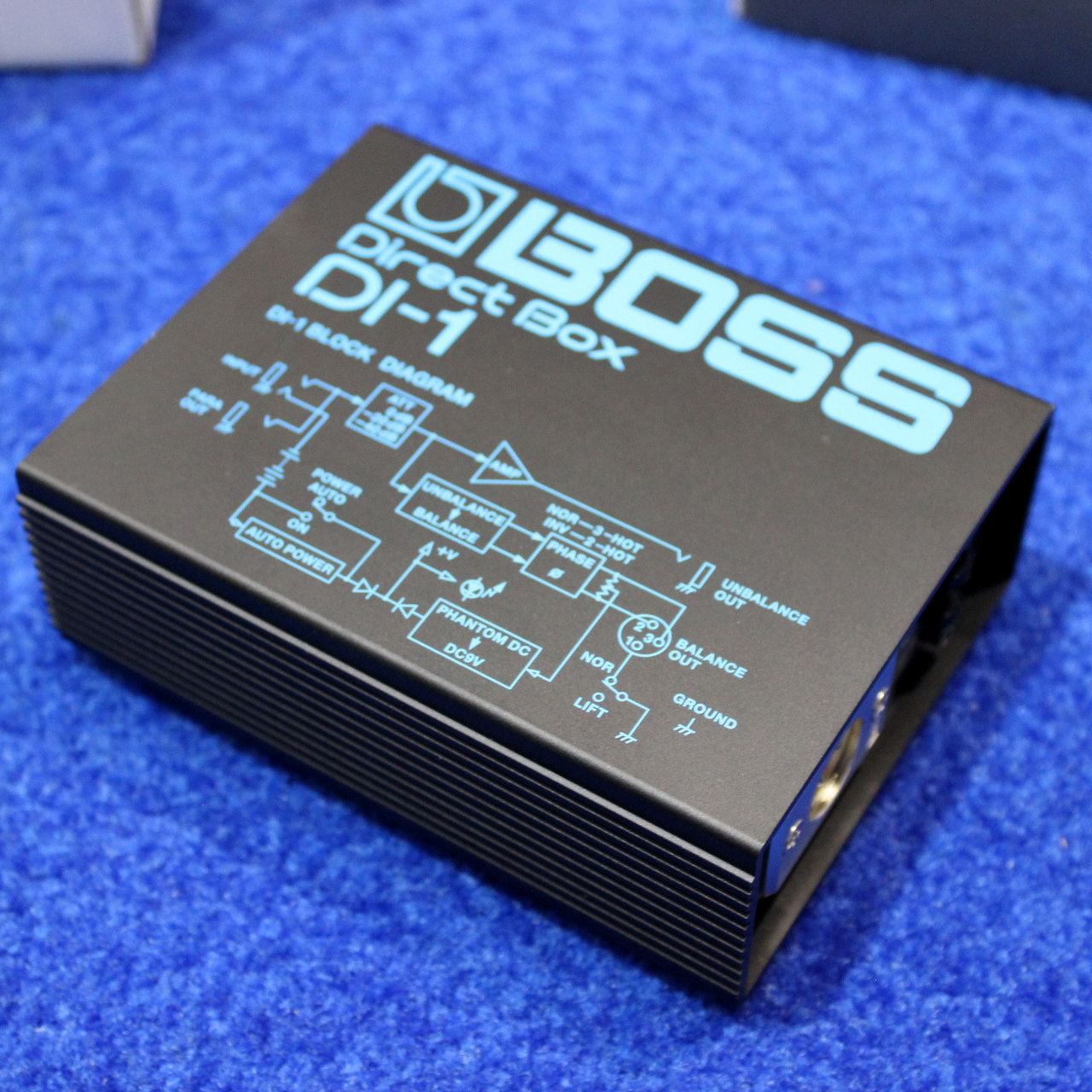 BOSS DI-1 Direct Box(Made in Japan)、元箱・取扱説明書付きの極美品