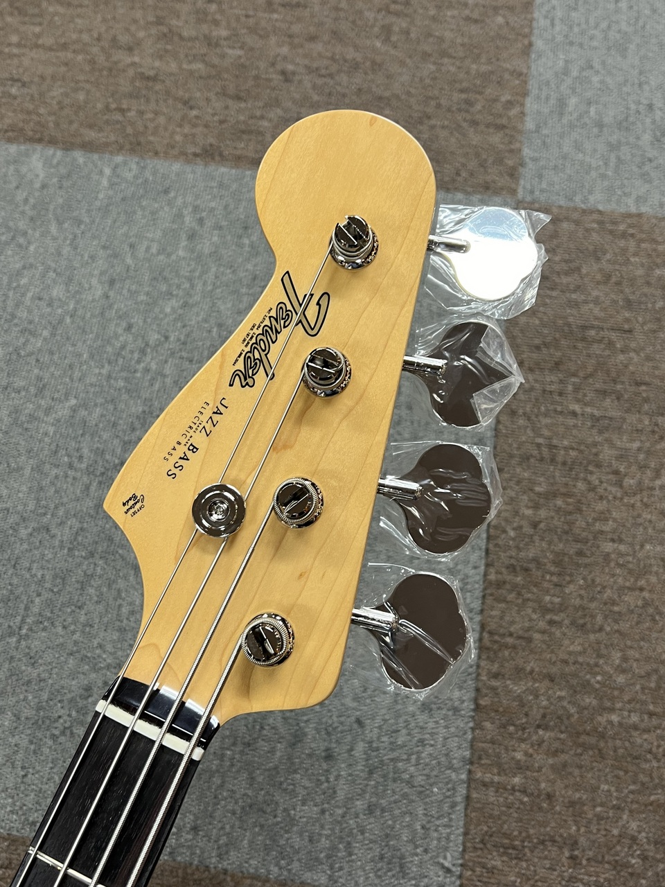 Fender Made in Japan Traditional 60s Jazz Bass, Left-Handed