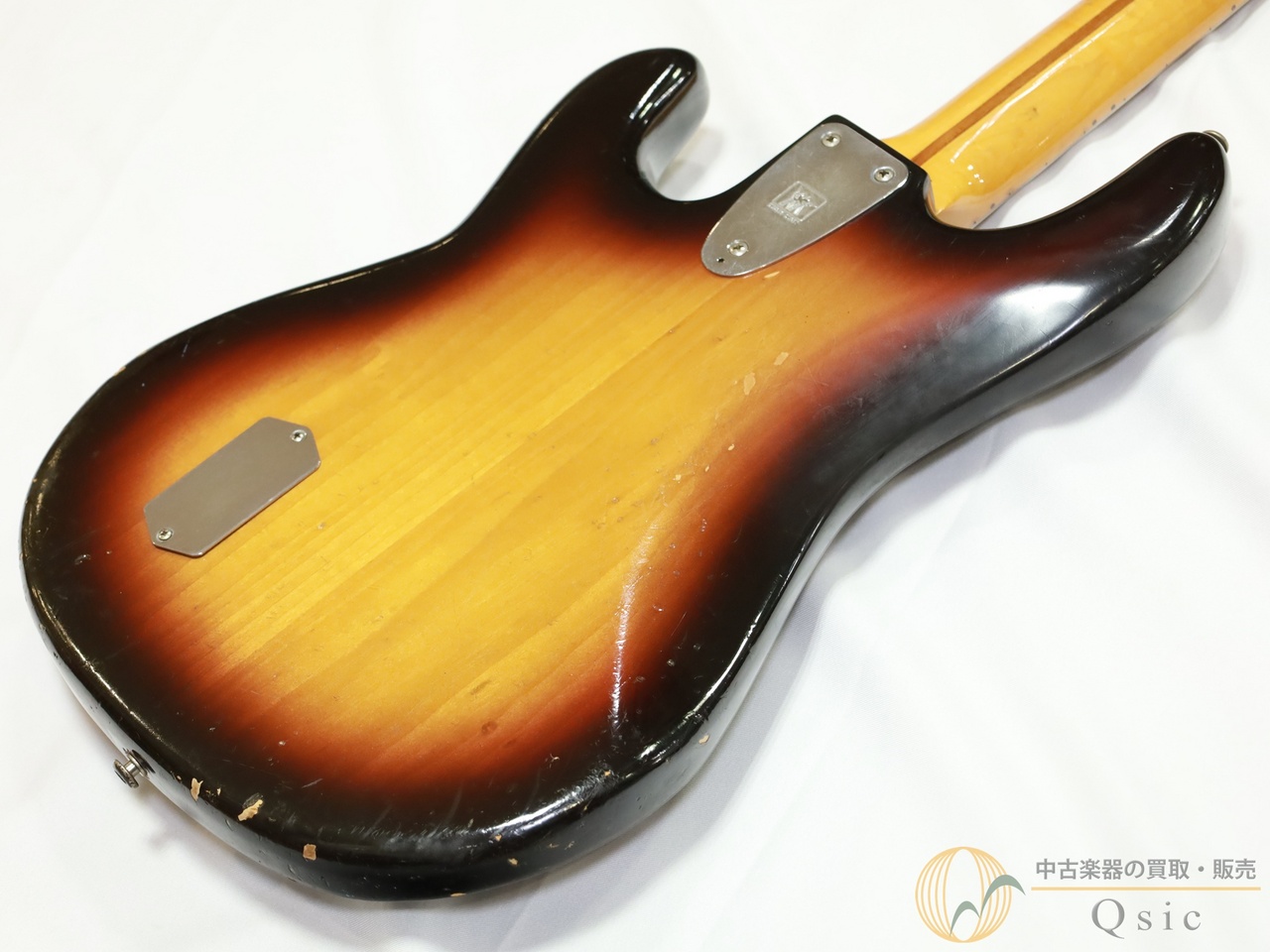 MUSIC MAN Sabre Bass 1979年製 【返品OK】[TM727]【神戸店在庫