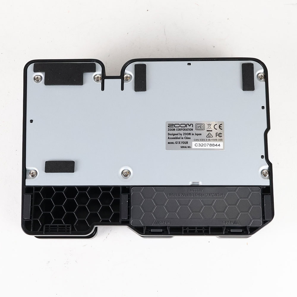 zoom G1X FOUR 中古 美品 ZOOM 【中古】 ギターマルチエフェクター ZOOM G1X FOUR（中古/送料
