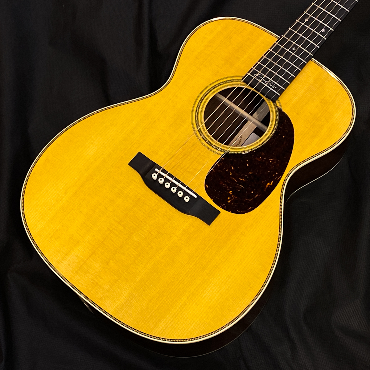 Martin OOO-28 EC（新品特価）【楽器検索デジマート】