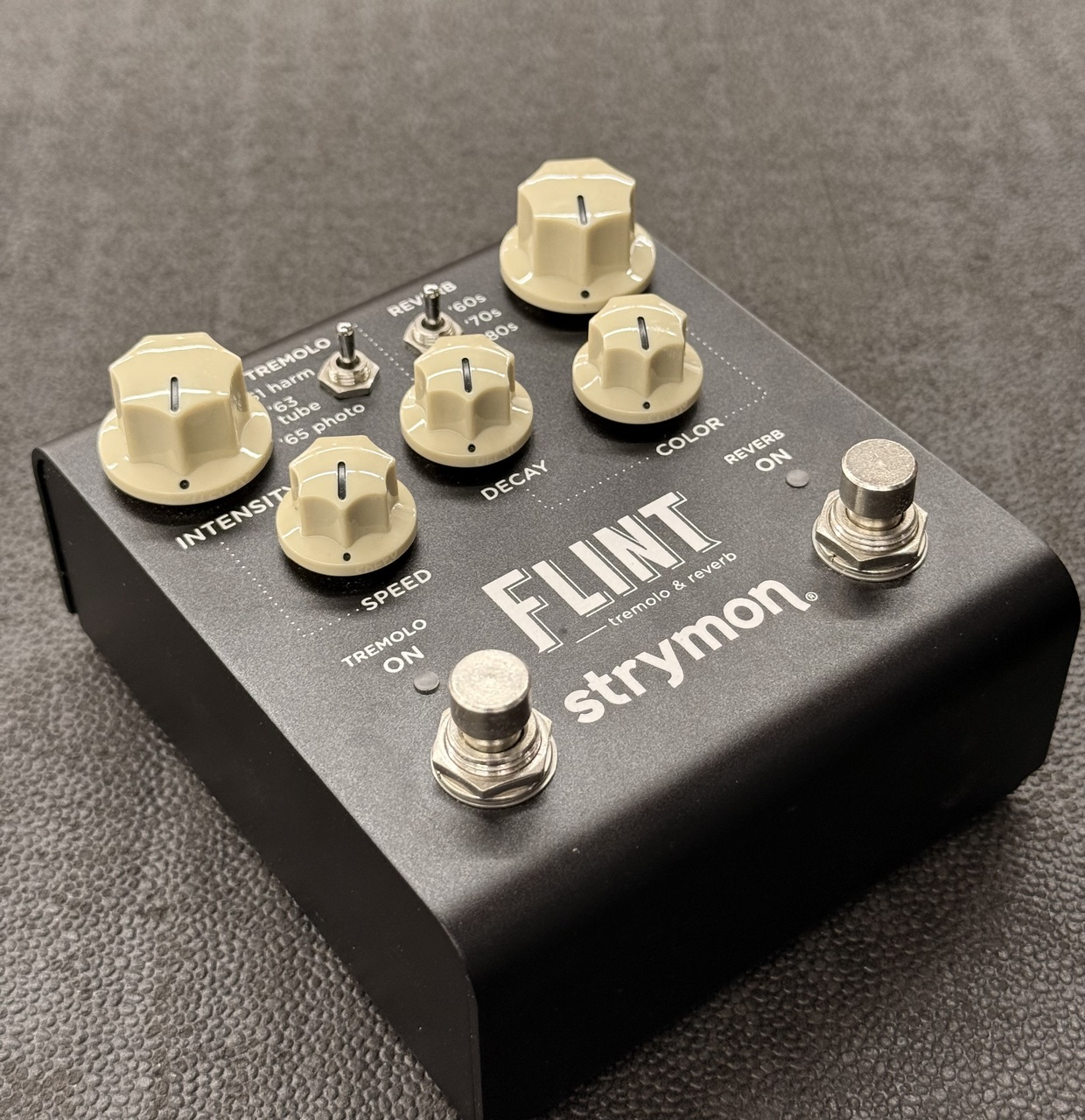 strymon FLINT tremolo & reverb（中古）【楽器検索デジマート】