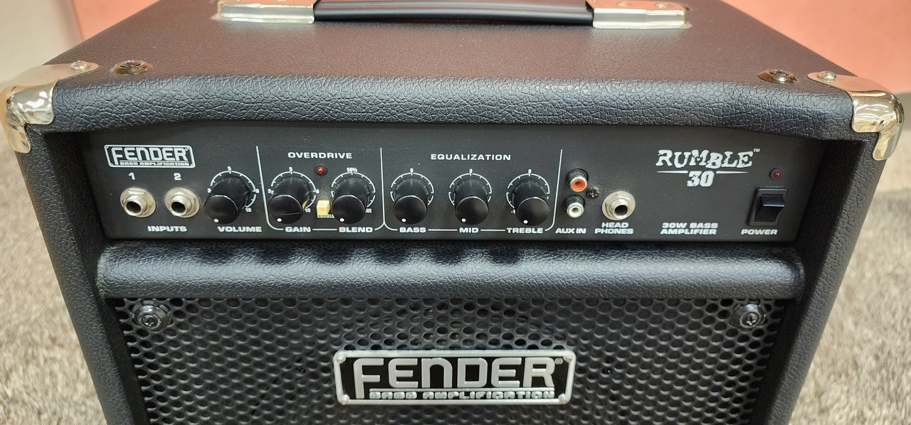 Fender Rumble 30 Combo 【中古品】【ベース・アンプ】（中古）【楽器