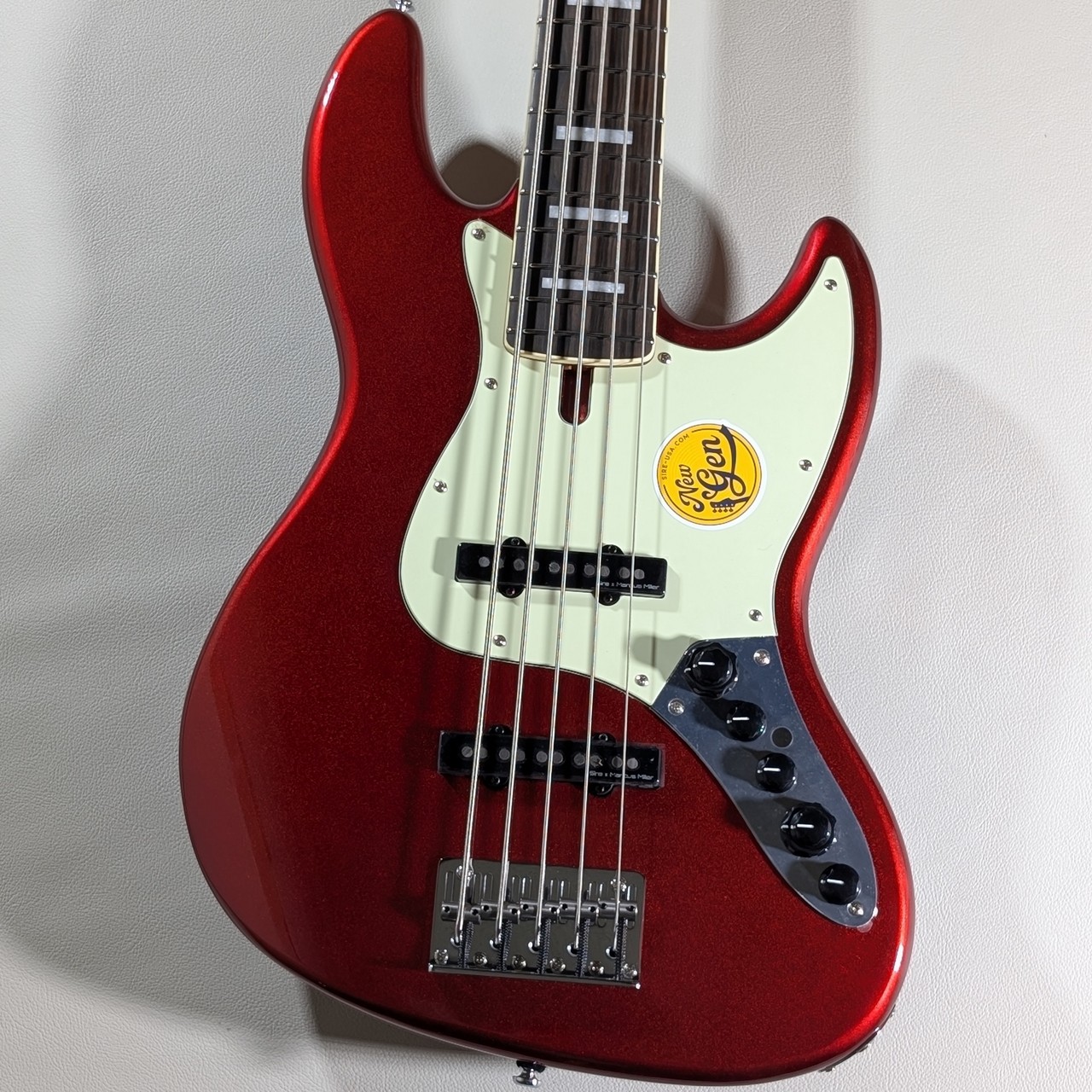 Sire Marcus Miller V7 Alder-5 New Gen -Candy Apple Red